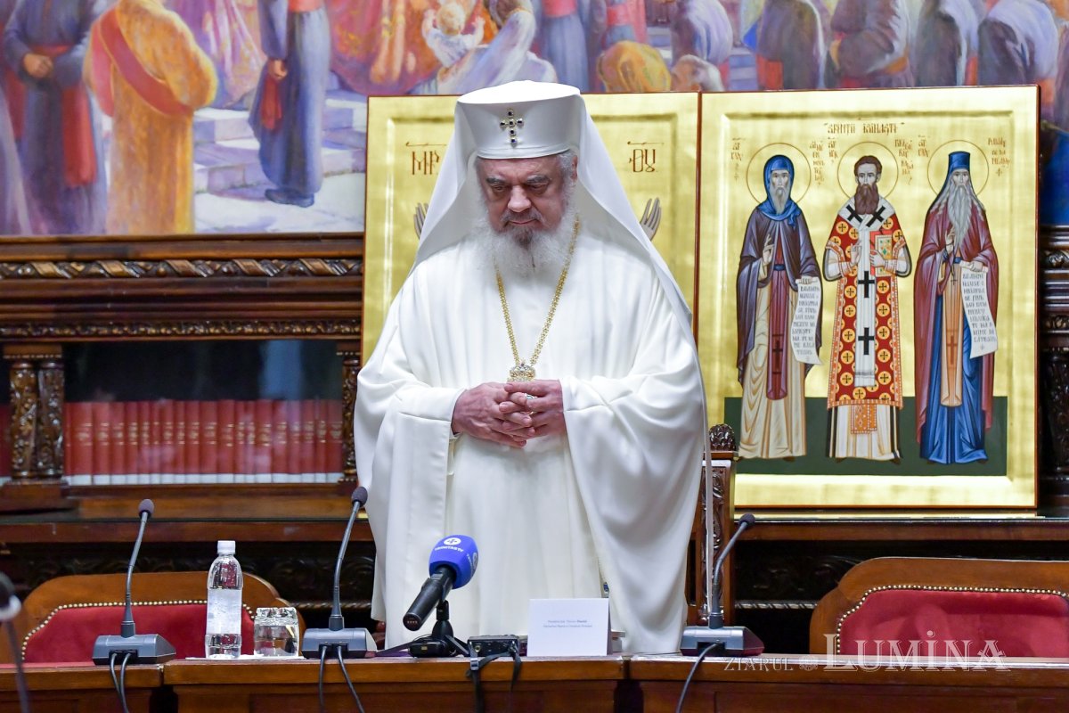 Ședință de lucru a Sinodului Mitropoliei Munteniei și Dobrogei 214434