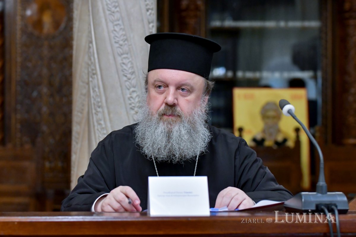 Ședință de lucru a Sinodului Mitropoliei Munteniei și Dobrogei 214446