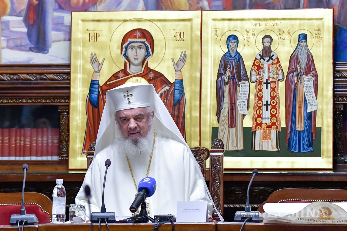 Ședință de lucru a Sinodului Mitropoliei Munteniei și Dobrogei 214447