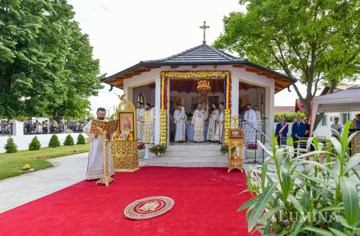 Binecuvântarea lucrărilor la biserica parohiei prahovene Pleașa 214852