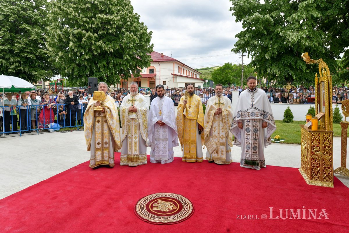 Binecuvântarea lucrărilor la biserica parohiei prahovene Pleașa 214854