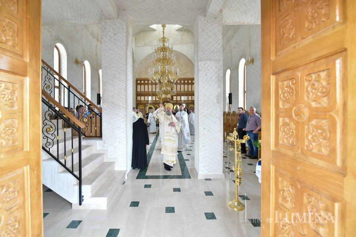 Binecuvântarea lucrărilor la biserica parohiei prahovene Pleașa 214861