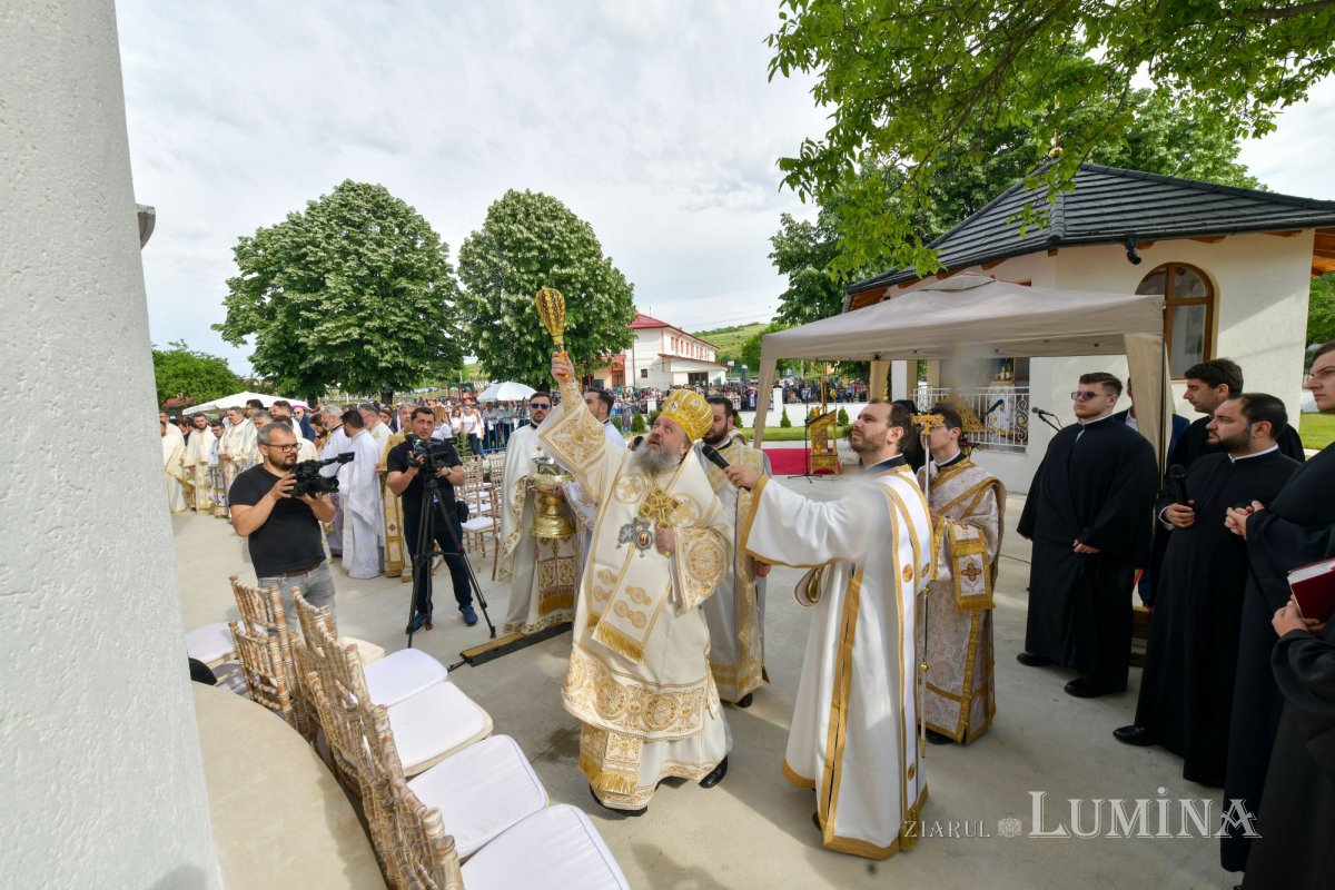 Binecuvântarea lucrărilor la biserica parohiei prahovene Pleașa 214869