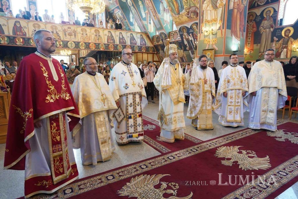 Biserica „Învierea Domnului” din Sibiu a fost târnosită 214918