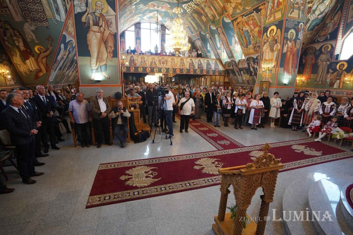Biserica „Învierea Domnului” din Sibiu a fost târnosită 214920