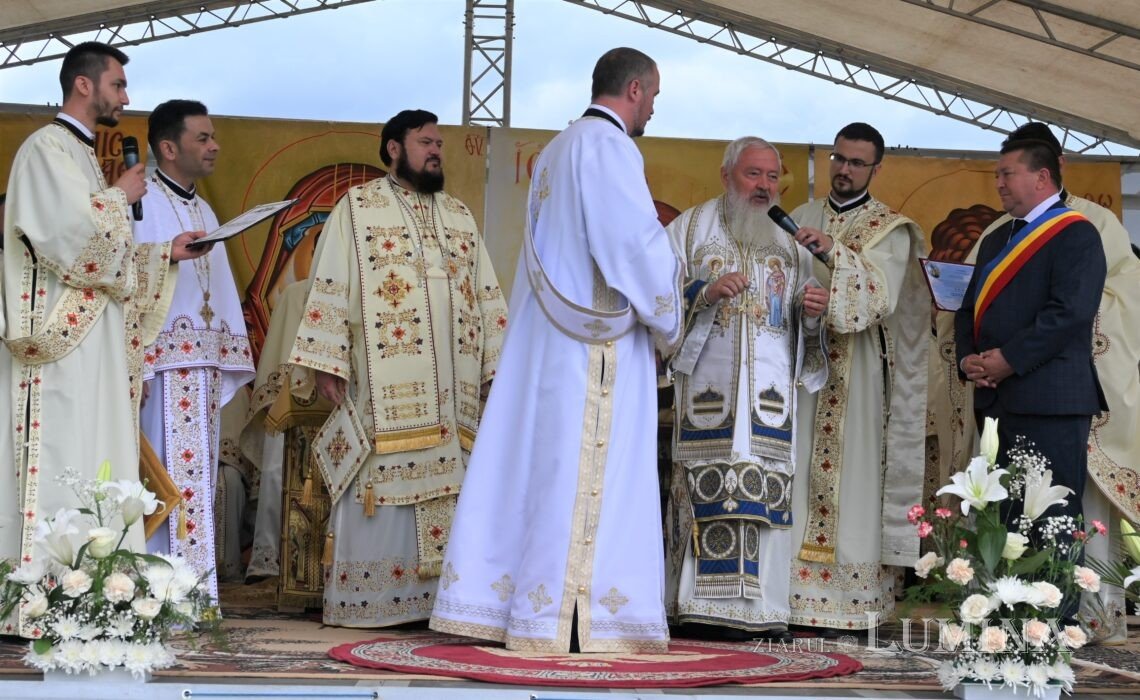 Resfinţire şi binecuvântare la Badon, Episcopia Sălajului 214927