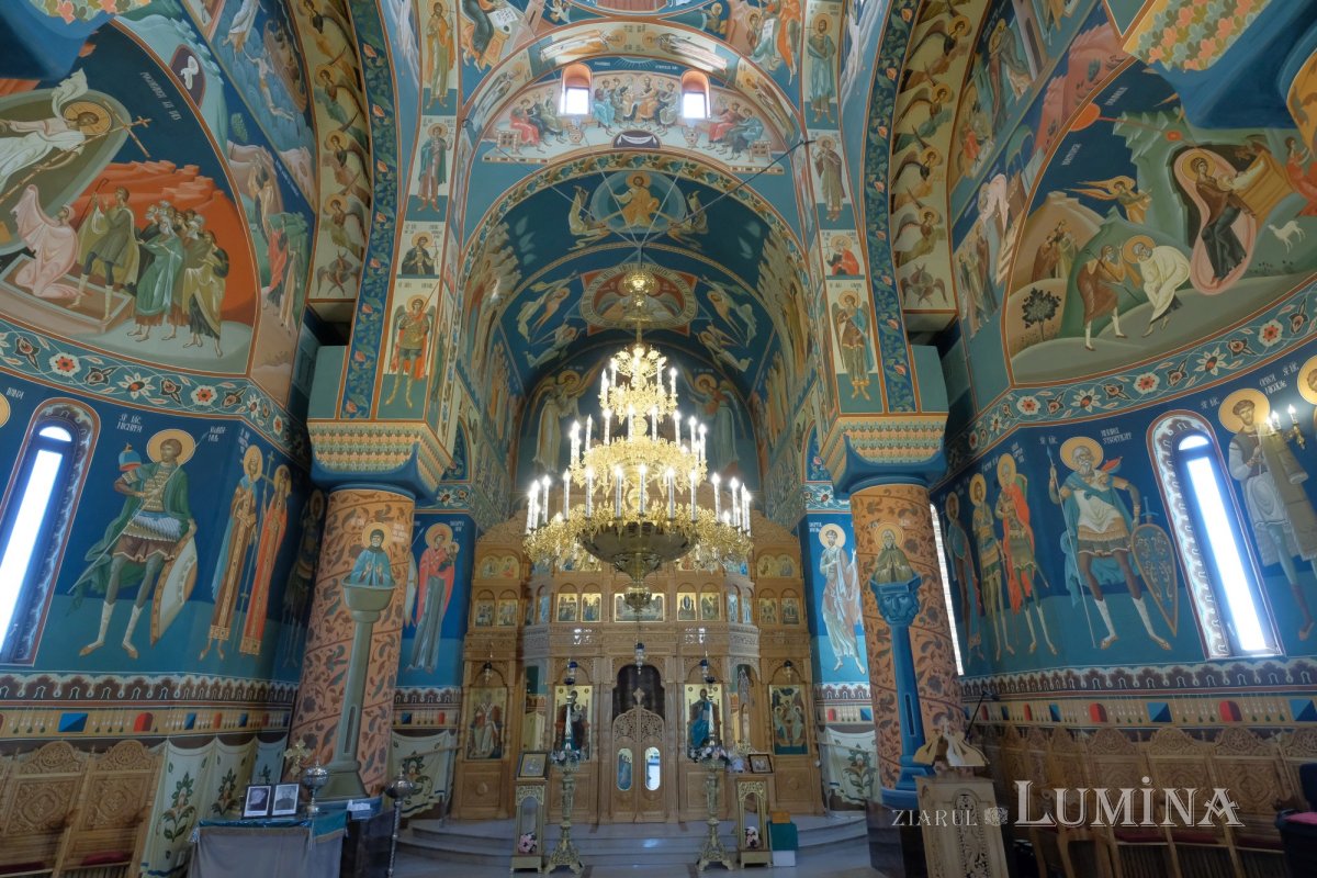 La Bucov, rugăciunea armonizează și unește comunitatea 215186