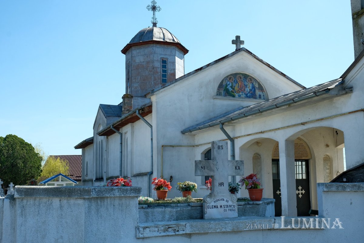 La Bucov, rugăciunea armonizează și unește comunitatea 215197