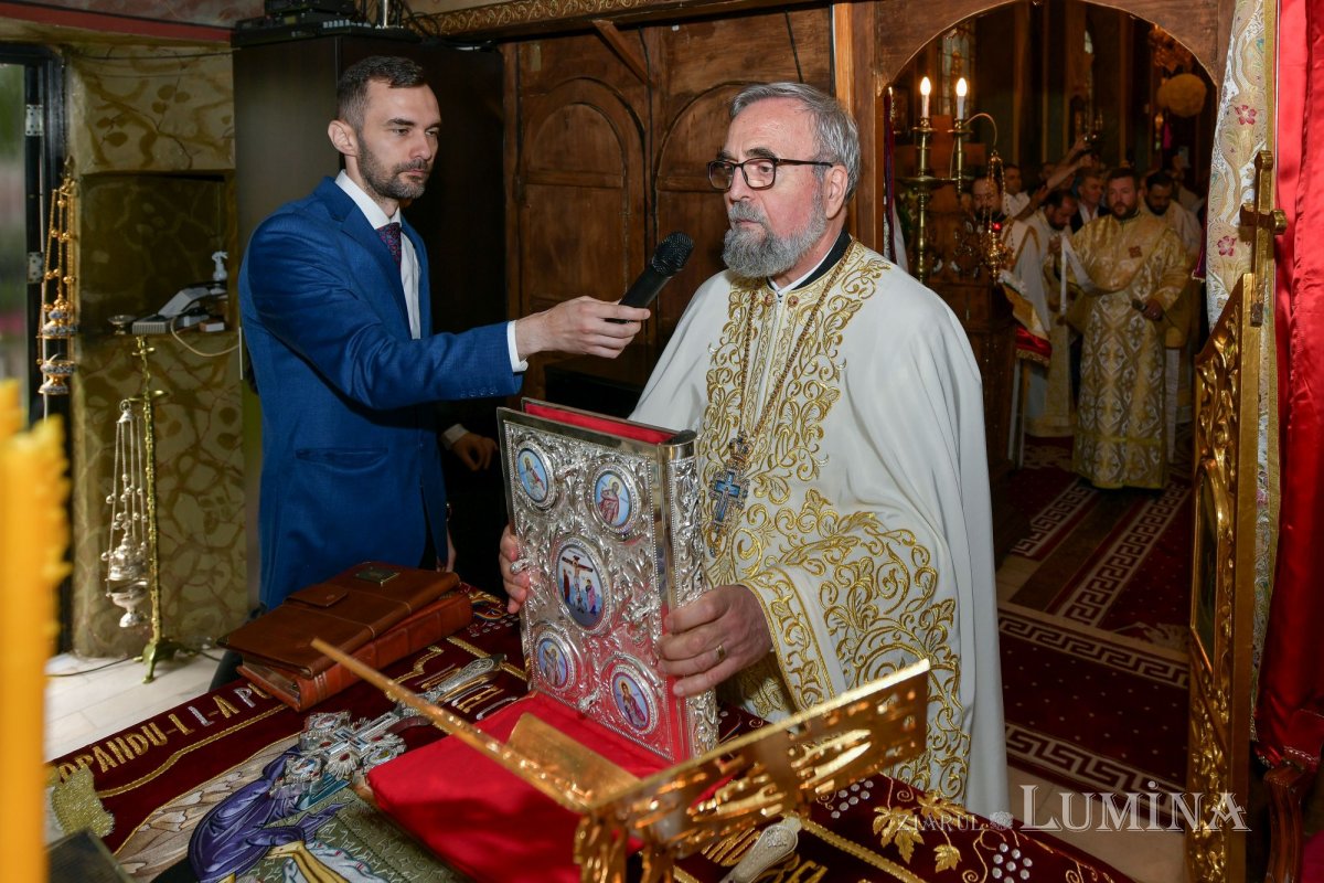 Hirotonie întru diacon la Parohia Militari 1 din București 215408