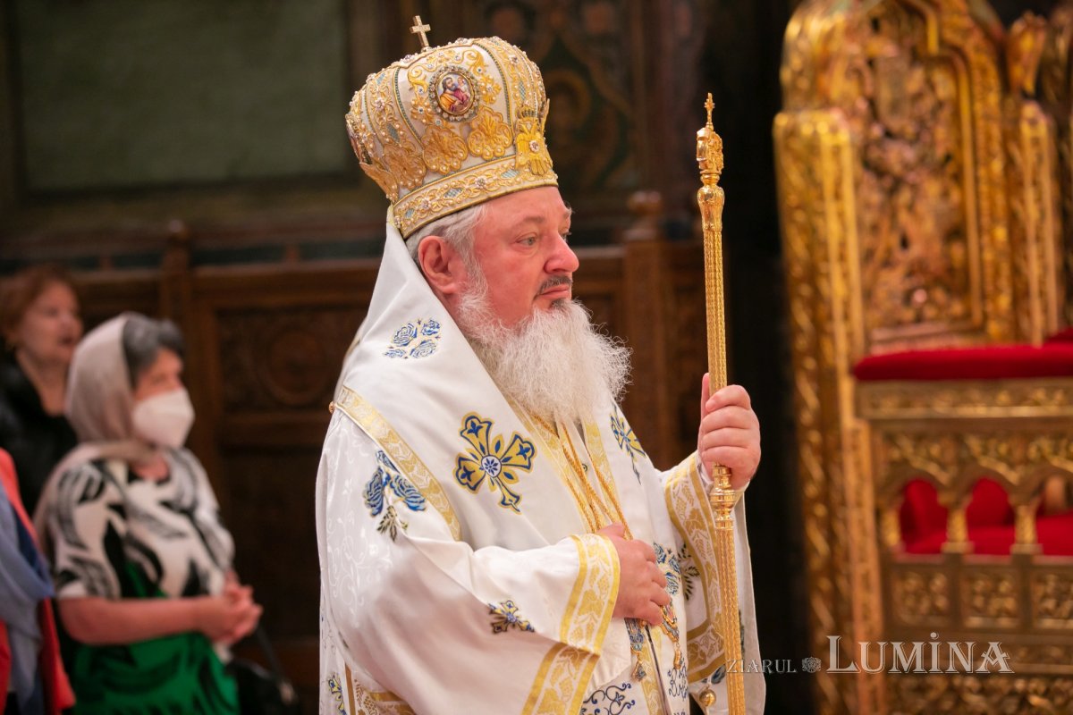 Consilier patriarhal de la Cancelaria Sfântului Sinod, hirotonit întru preot 215514