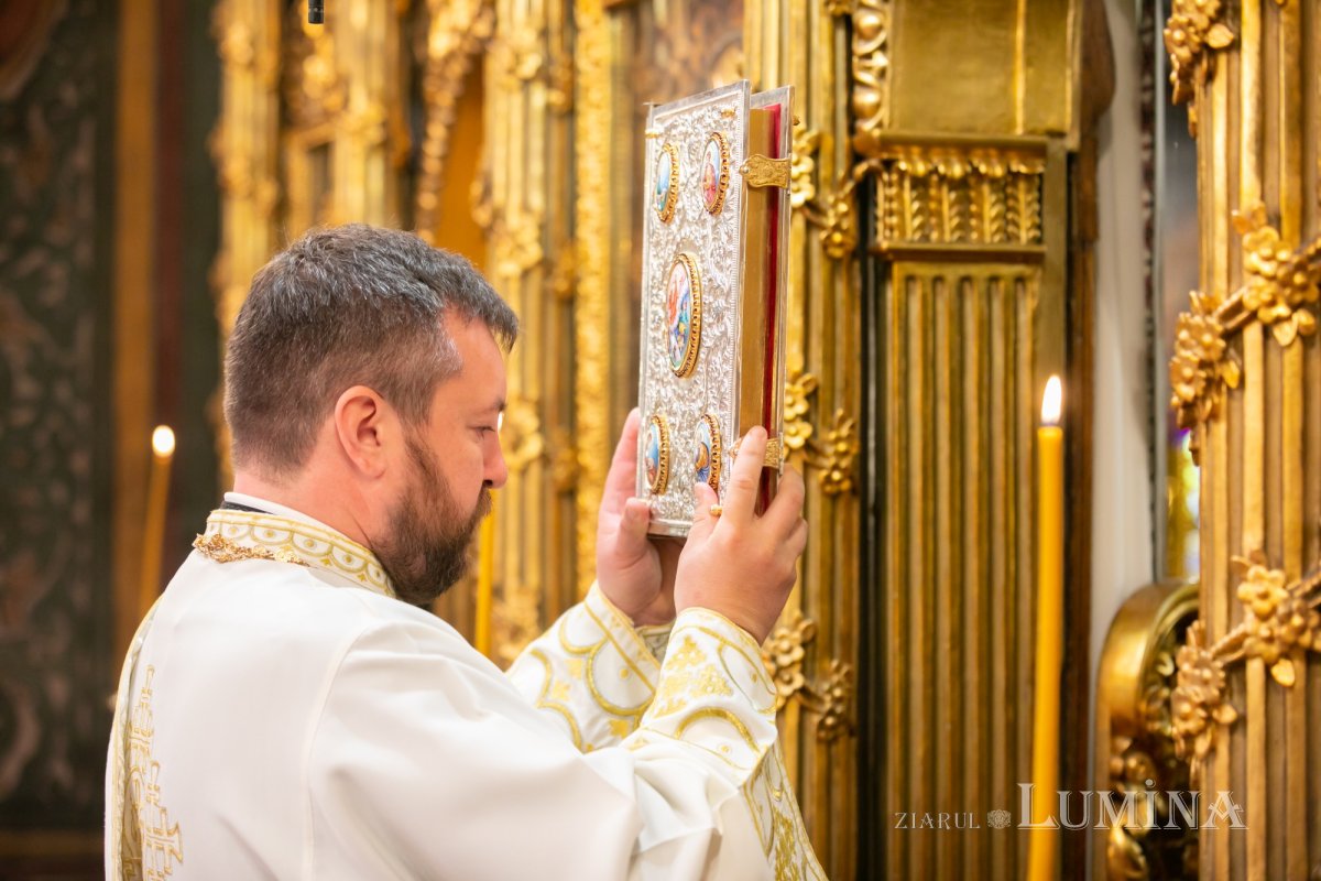 Consilier patriarhal de la Cancelaria Sfântului Sinod, hirotonit întru preot 215520