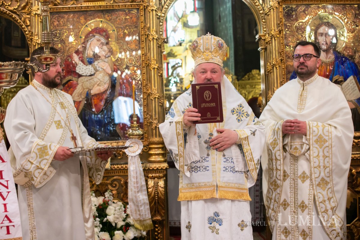 Consilier patriarhal de la Cancelaria Sfântului Sinod, hirotonit întru preot 215552