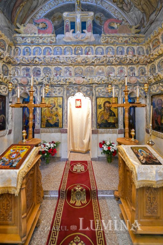 Înnoire și binecuvântare în parohia ilfoveană Balotești 215472