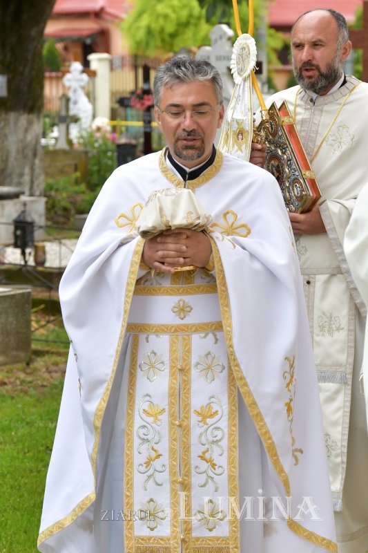 Înnoire și binecuvântare în parohia ilfoveană Balotești 215482