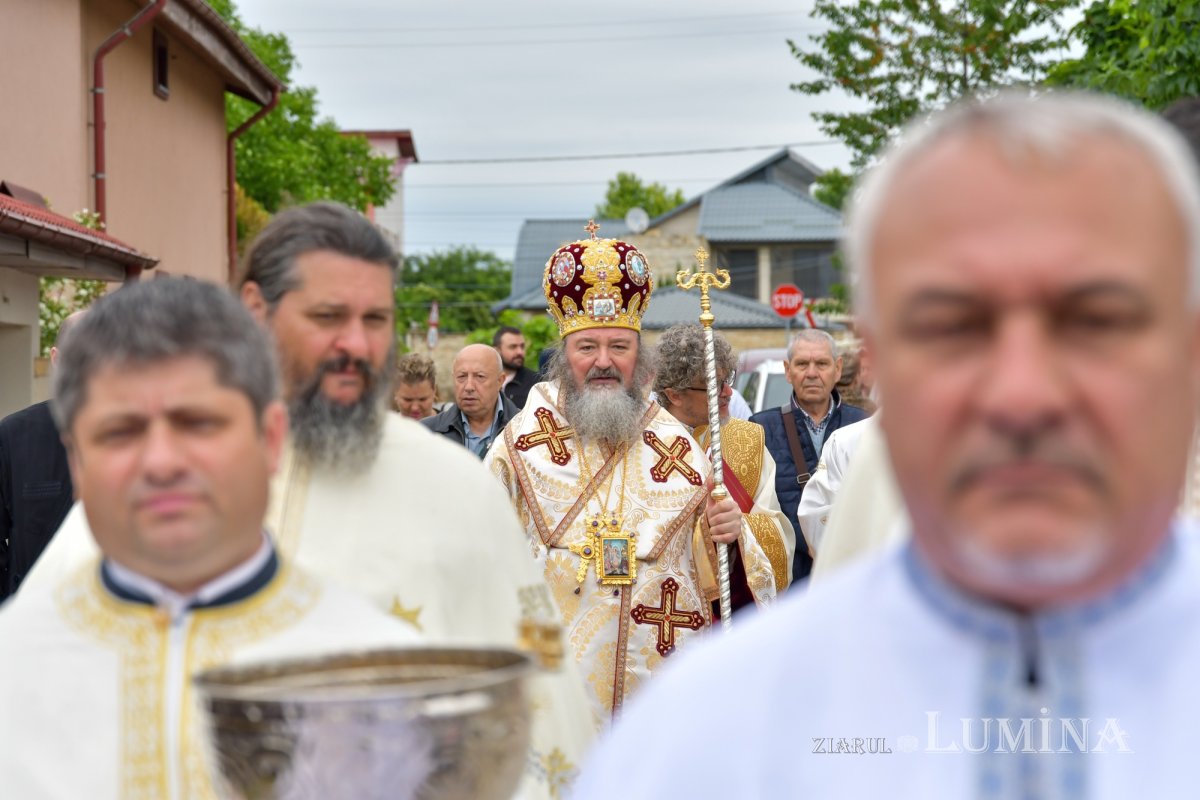 Înnoire și binecuvântare în parohia ilfoveană Balotești 215489