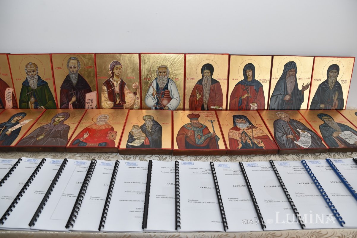 Zi de sărbătoare la Seminarul Teologic din Brănești 215673