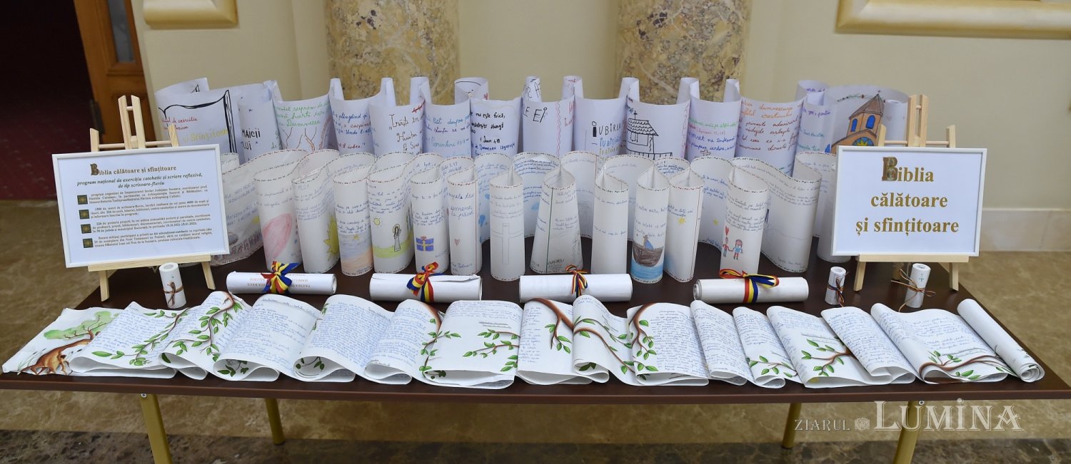 Vernisajul expoziției „Biblia călătoare și sfințitoare” la Palatul Patriarhiei 215935