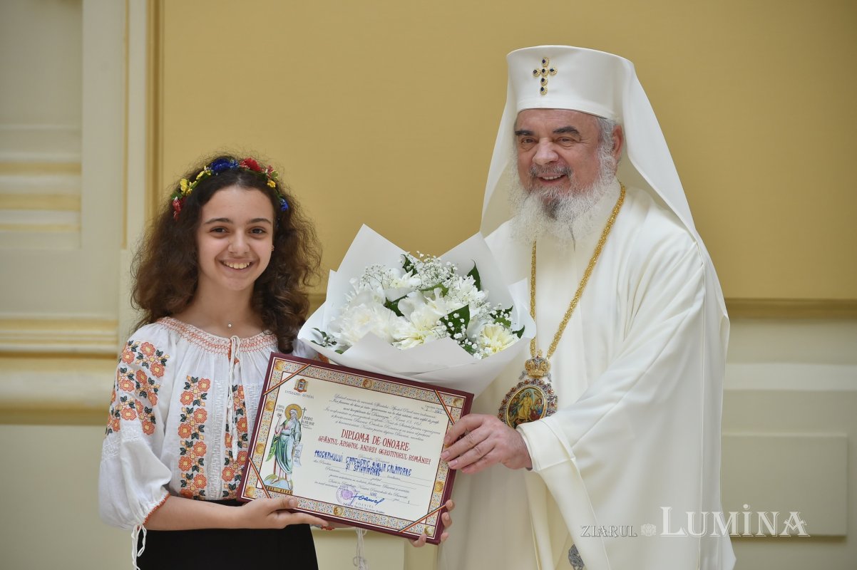 Vernisajul expoziției „Biblia călătoare și sfințitoare” la Palatul Patriarhiei 215954