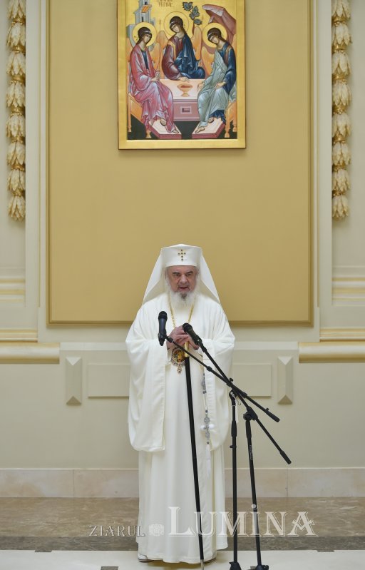 Vernisajul expoziției „Biblia călătoare și sfințitoare” la Palatul Patriarhiei 215956