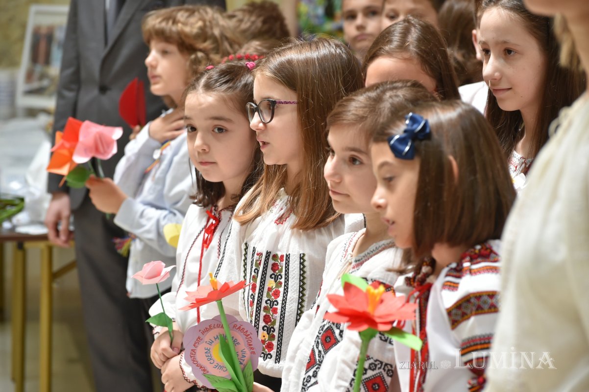 Vernisajul expoziției „Biblia călătoare și sfințitoare” la Palatul Patriarhiei 215959