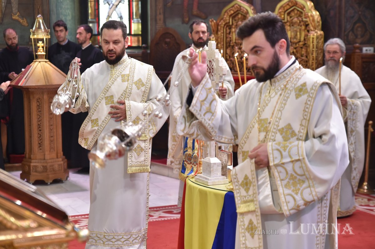 Pomenirea eroilor români la Catedrala Patriarhală 216196