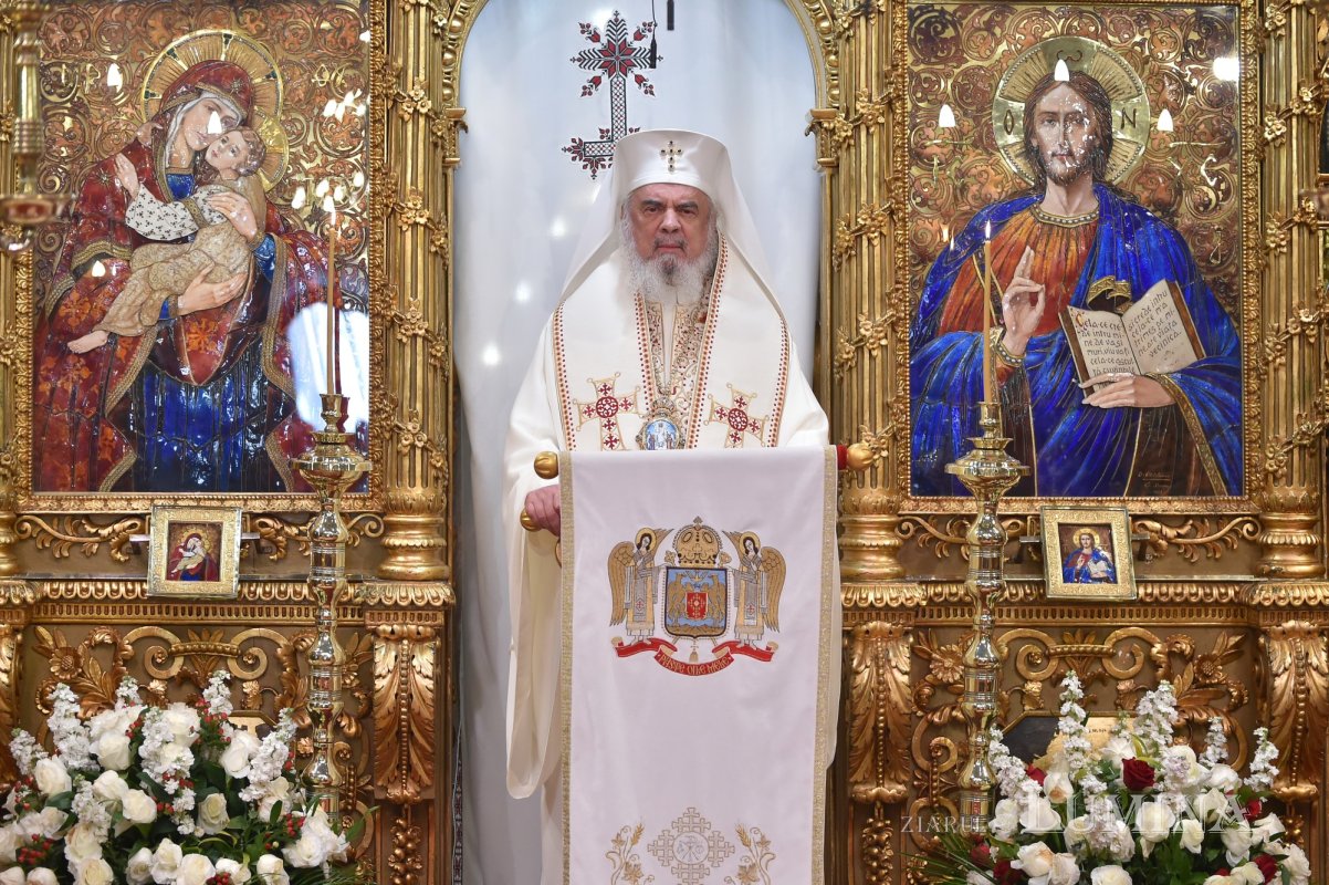 Pomenirea eroilor români la Catedrala Patriarhală 216201