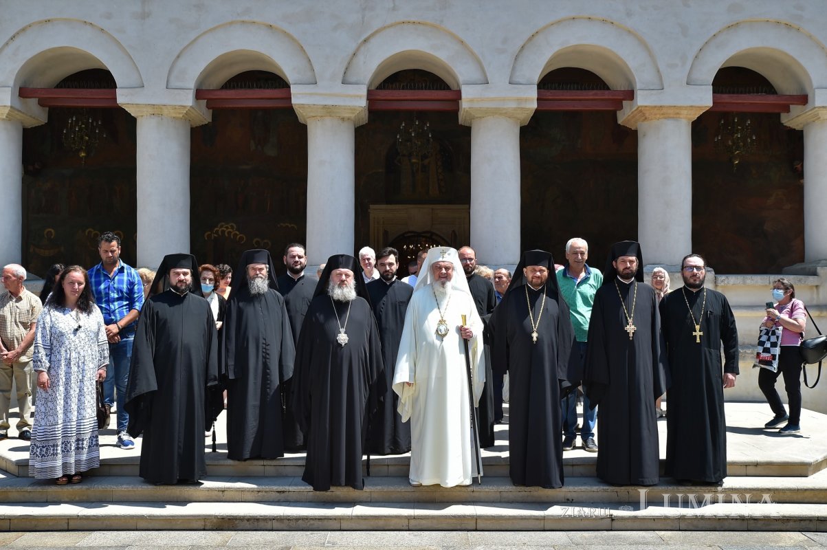 Pomenirea eroilor români la Catedrala Patriarhală 216202