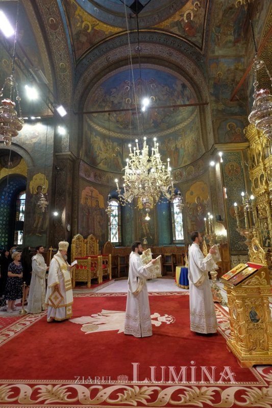 Popas de slujire și rugăciune pe Colina Bucuriei 216172