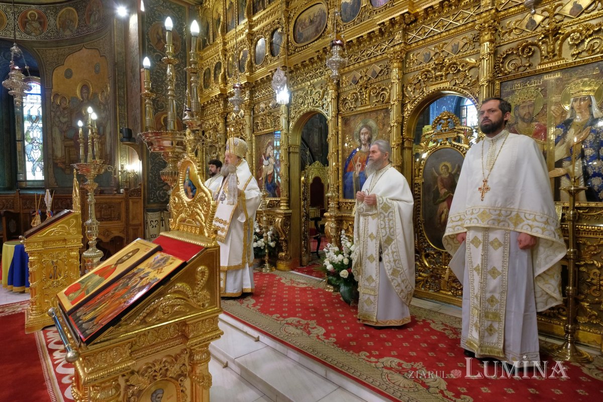 Popas de slujire și rugăciune pe Colina Bucuriei 216176