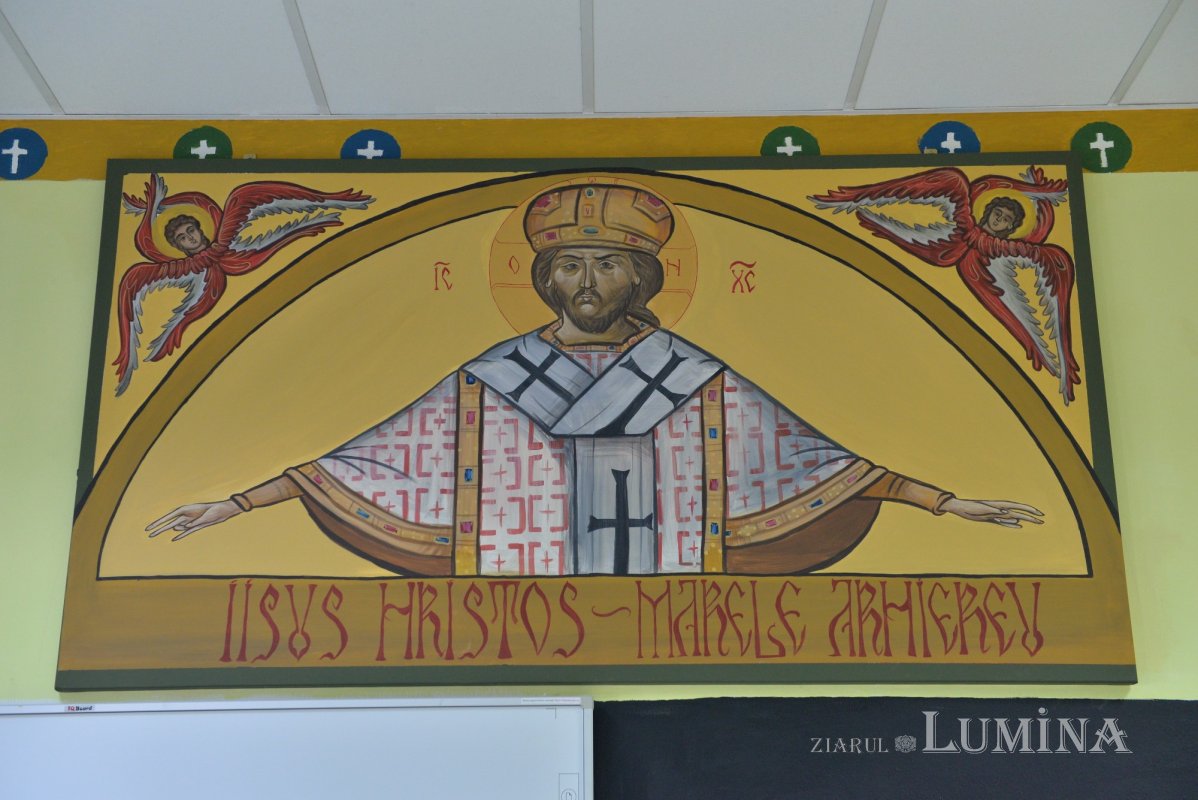 Binecuvântare pentru elevii unui liceu bucureștean 216311