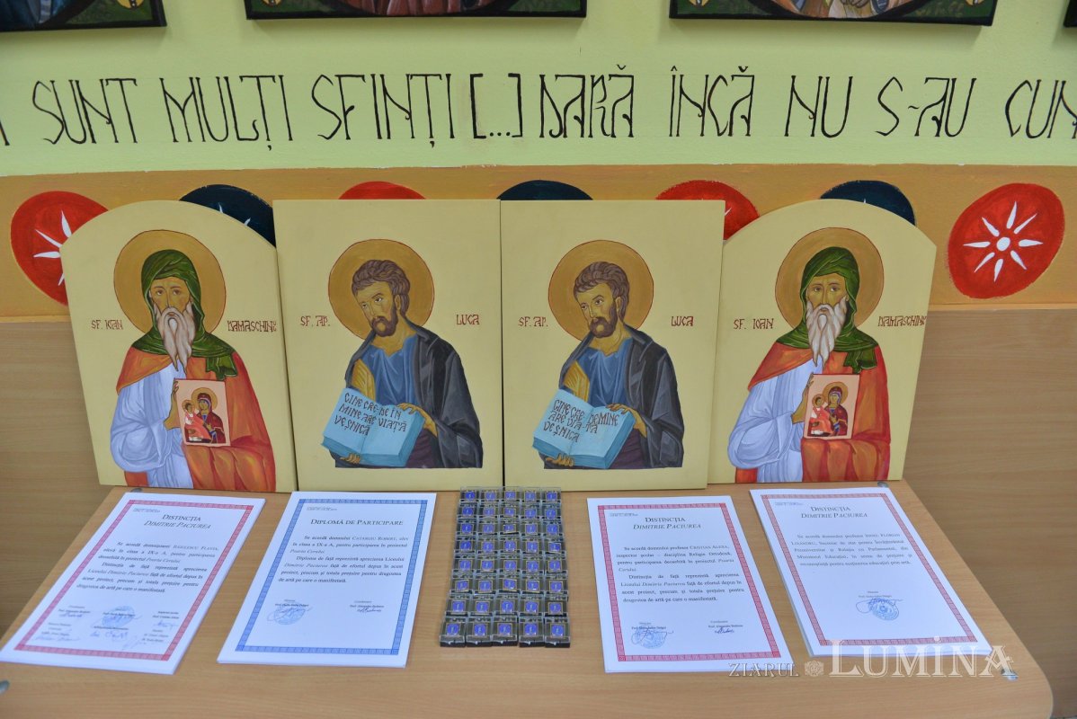 Binecuvântare pentru elevii unui liceu bucureștean 216313