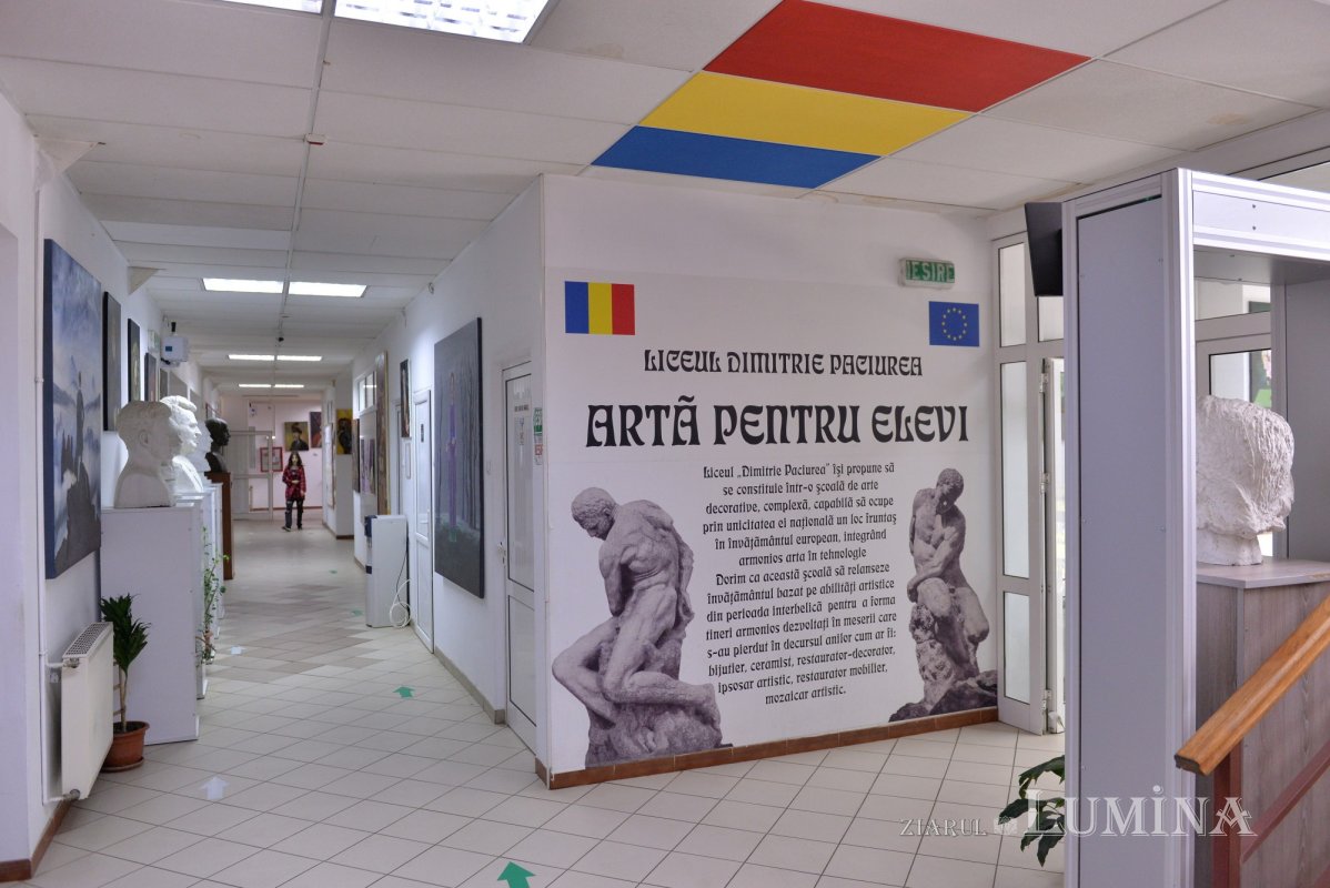 Binecuvântare pentru elevii unui liceu bucureștean 216314