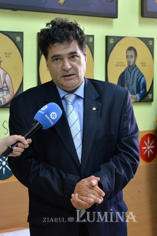 Binecuvântare pentru elevii unui liceu bucureștean 216343