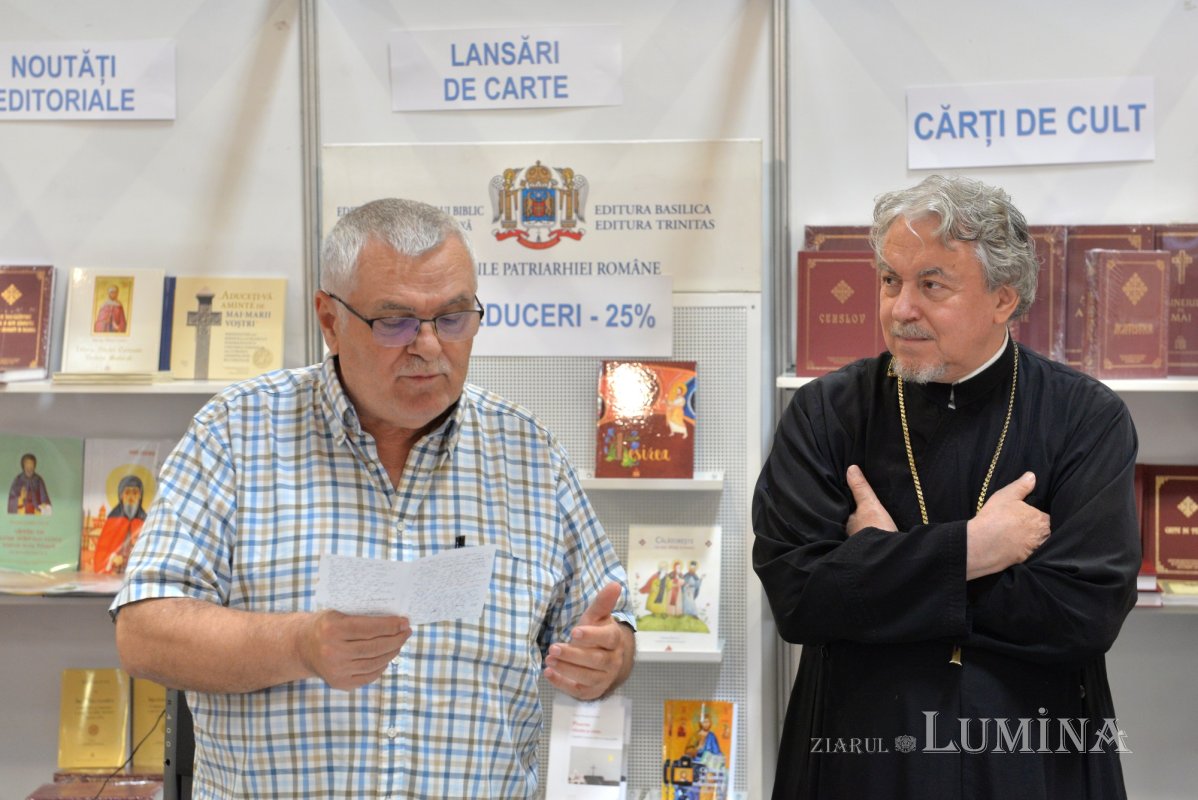 „Printre păsări şi crini. Cugetări creştine dintr-un veac grăbit”, un volum-îndemn spre căutarea bucuriilor credinţei 216379