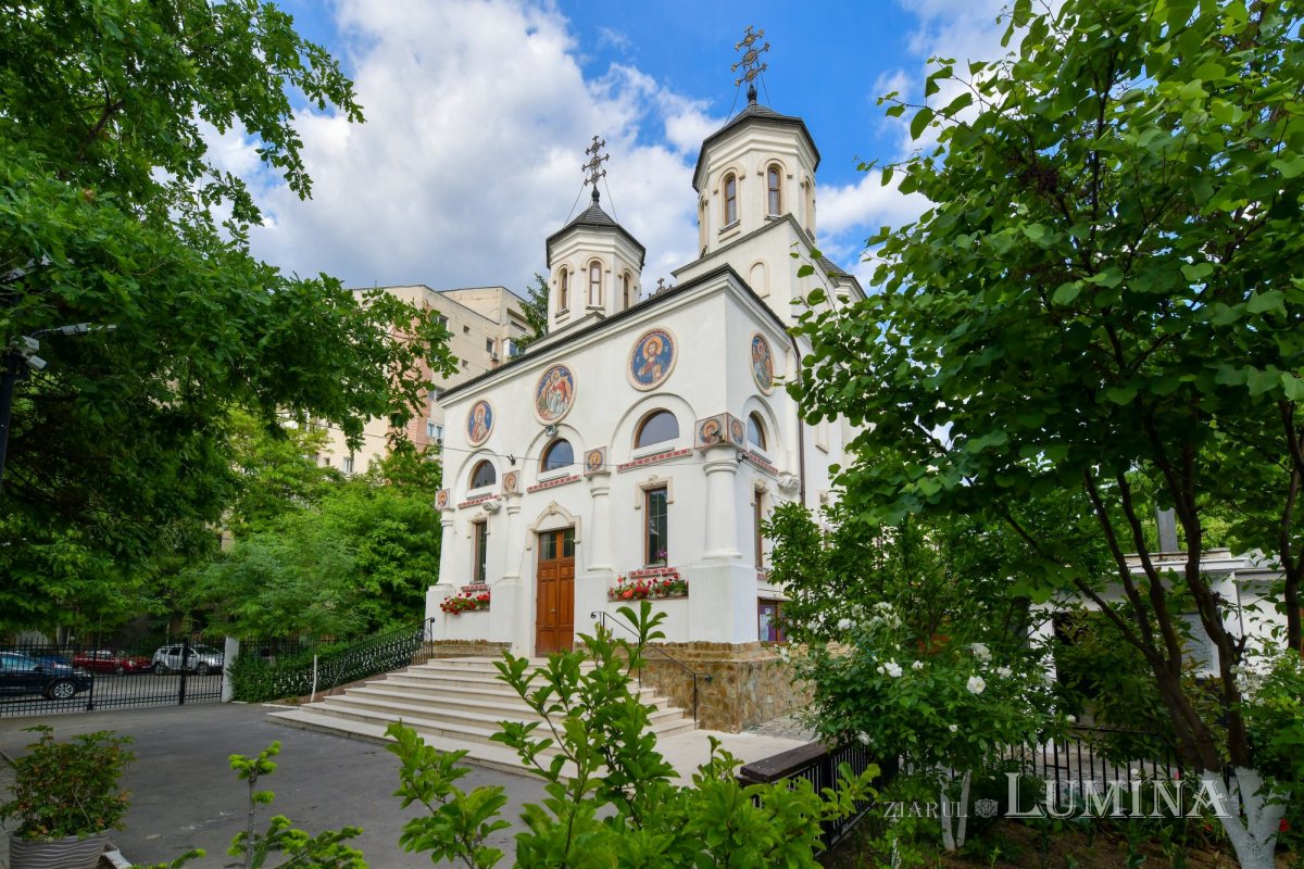 Clubul iubirii într-o familie cu şapte copii 215597