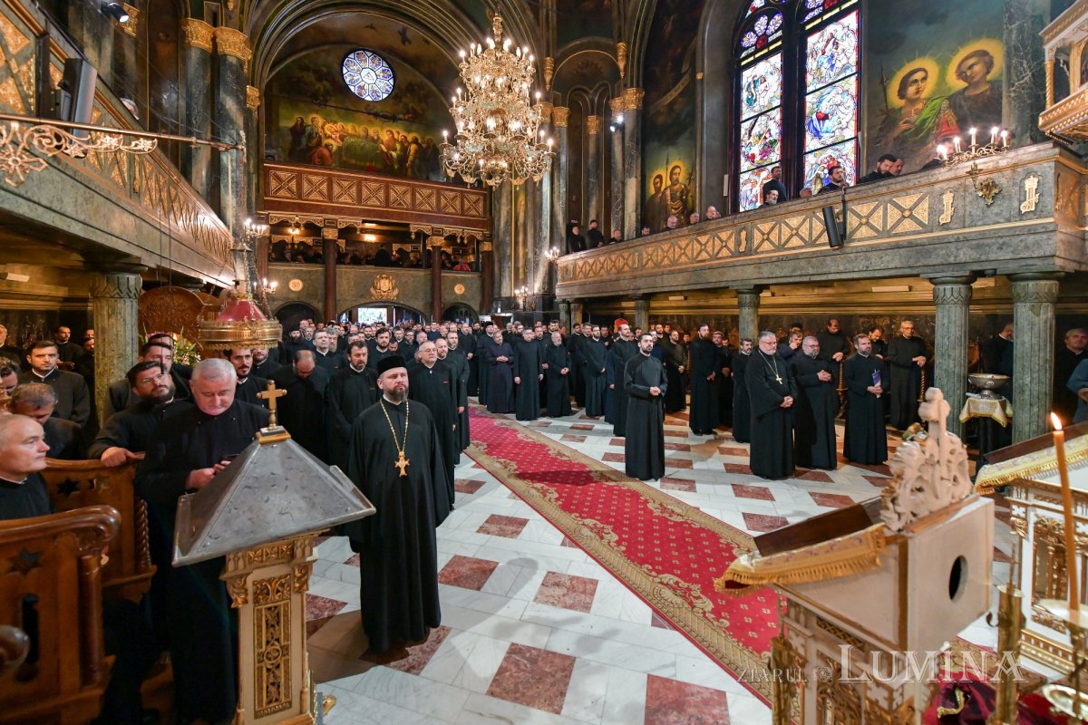 Conferință pastoral-misionară a clericilor din București și Ilfov 216675