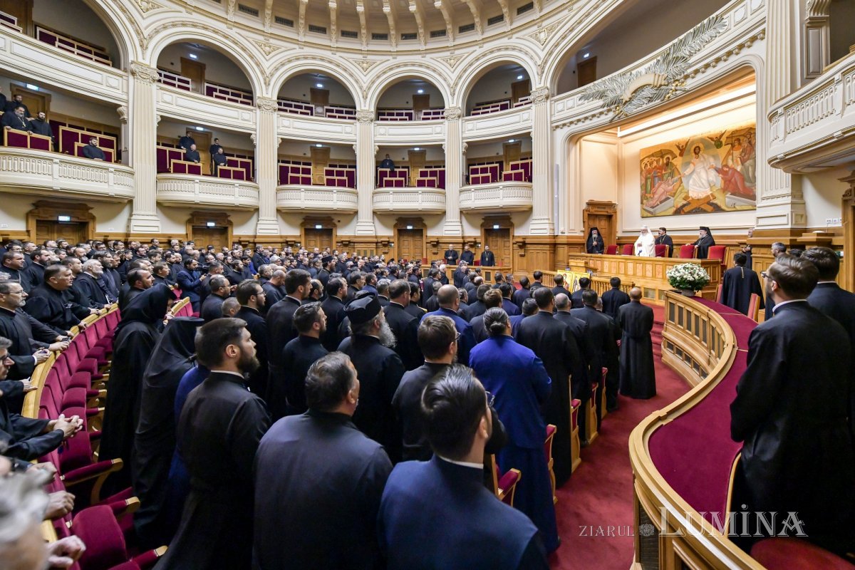 Clericii din județul Prahova s-au reunit la Palatul Patriarhiei 216820