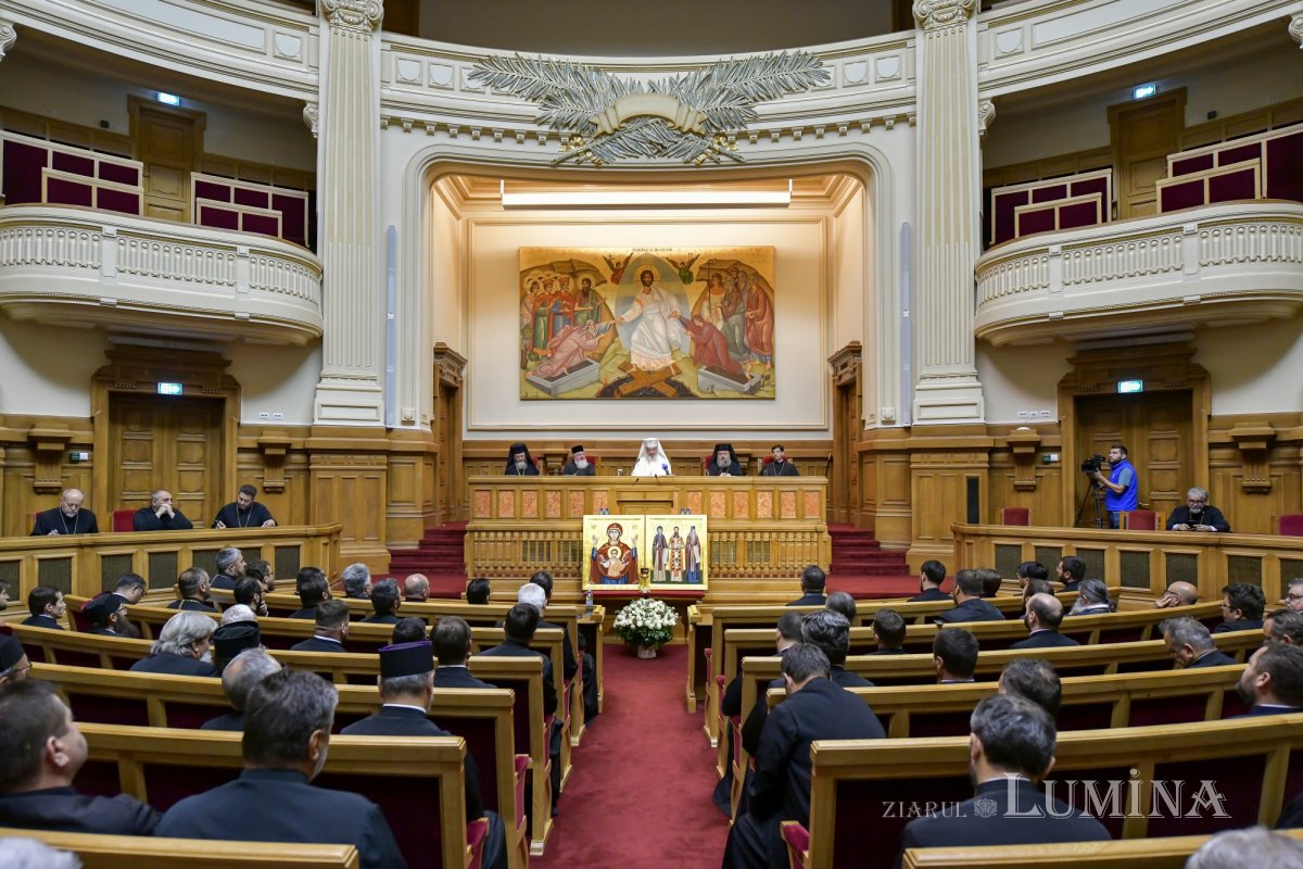 Clericii din județul Prahova s-au reunit la Palatul Patriarhiei 216824