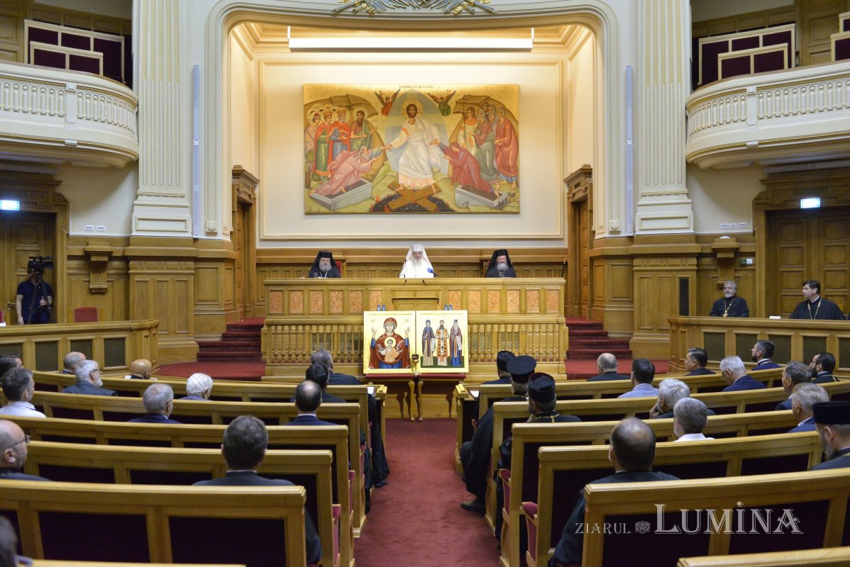 Ședința de constituire a noii Adunări eparhiale a Arhiepiscopiei Bucureștilor 216979