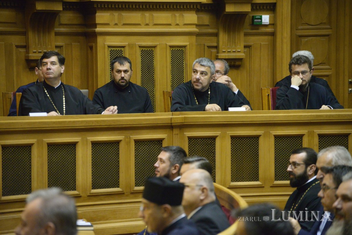 Ședința de constituire a noii Adunări eparhiale a Arhiepiscopiei Bucureștilor 216984