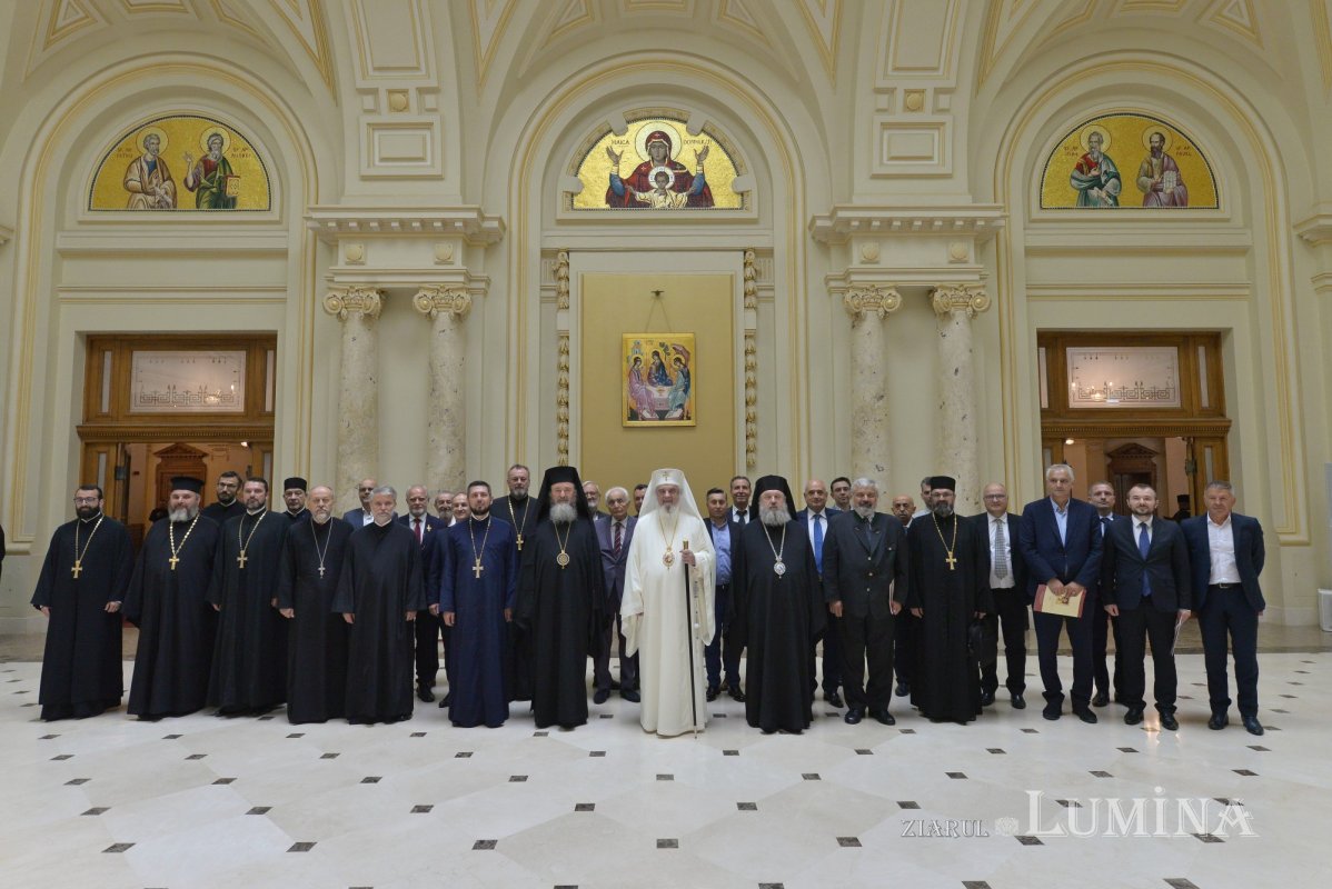 Ședința de constituire a noii Adunări eparhiale a Arhiepiscopiei Bucureștilor 217002