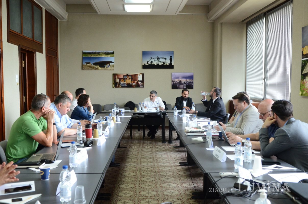 Dezbatere despre secularizare și religiozitate contemporană  217074