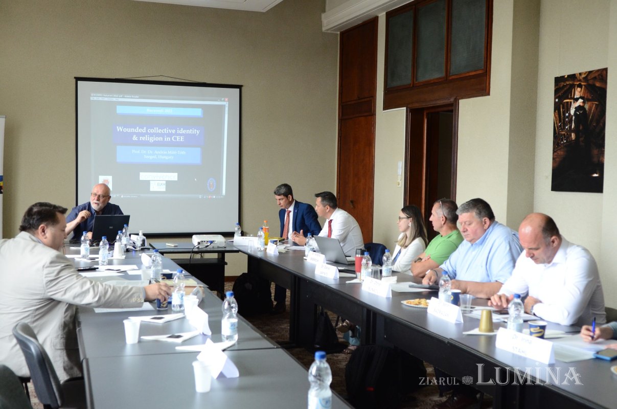 Dezbatere despre secularizare și religiozitate contemporană  217078