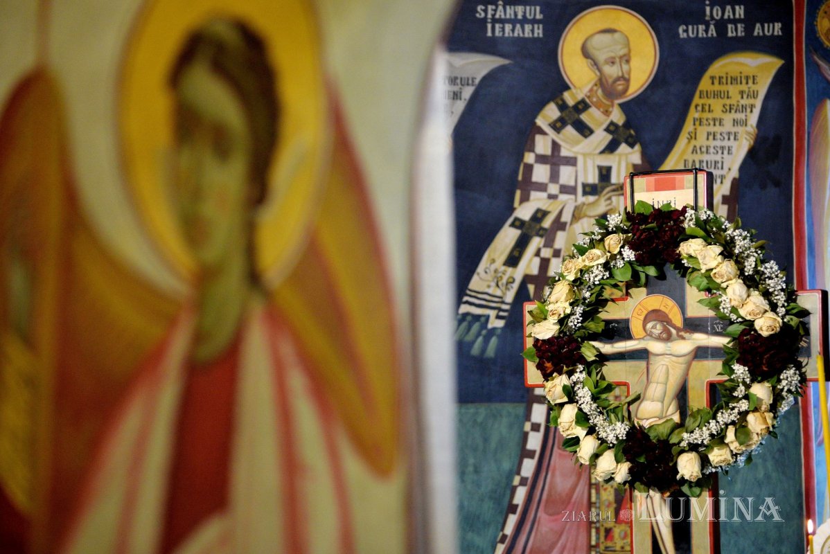 Fotografii artistice ale Publicațiilor Lumina 217036