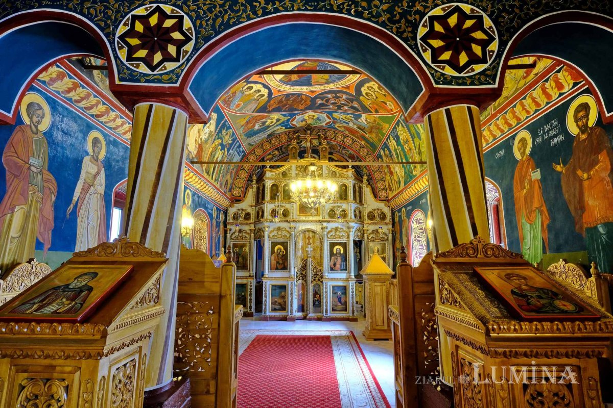 Fotografii artistice ale Publicațiilor Lumina 217038