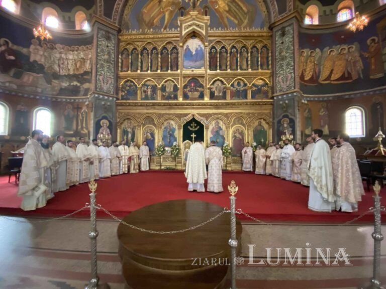 Revedere la Facultatea Teologie Ortodoxă „Sfântul Andrei Șaguna” din Sibiu 217677