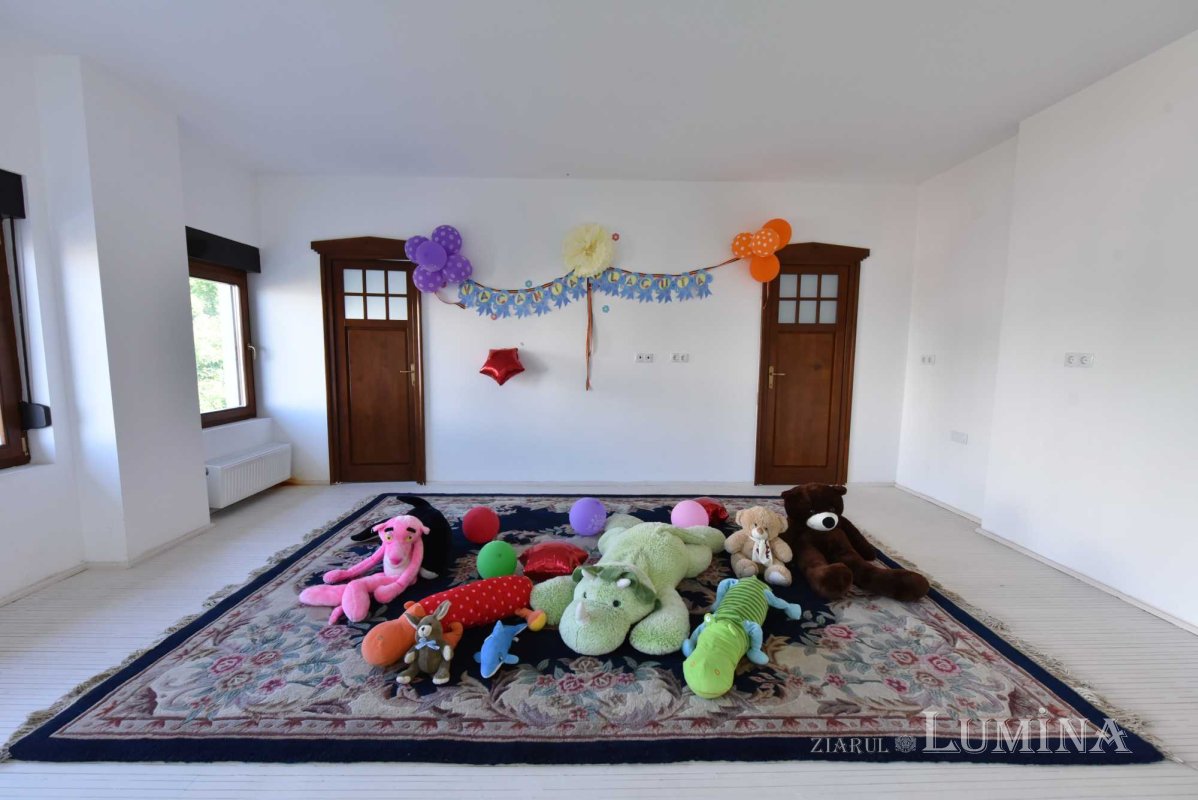 Binecuvântare și înnoire la Parohia Șerban Vodă din Capitală 217863