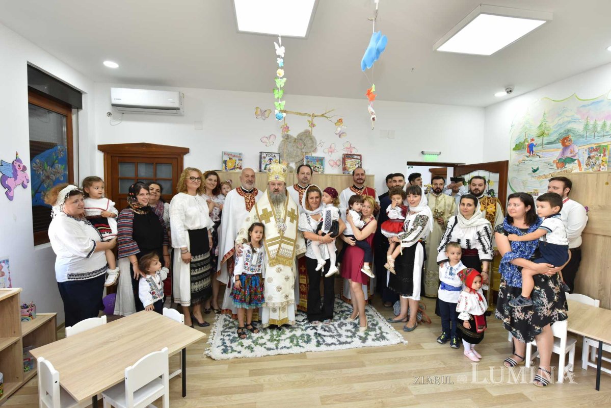 Binecuvântare și înnoire la Parohia Șerban Vodă din Capitală 217868