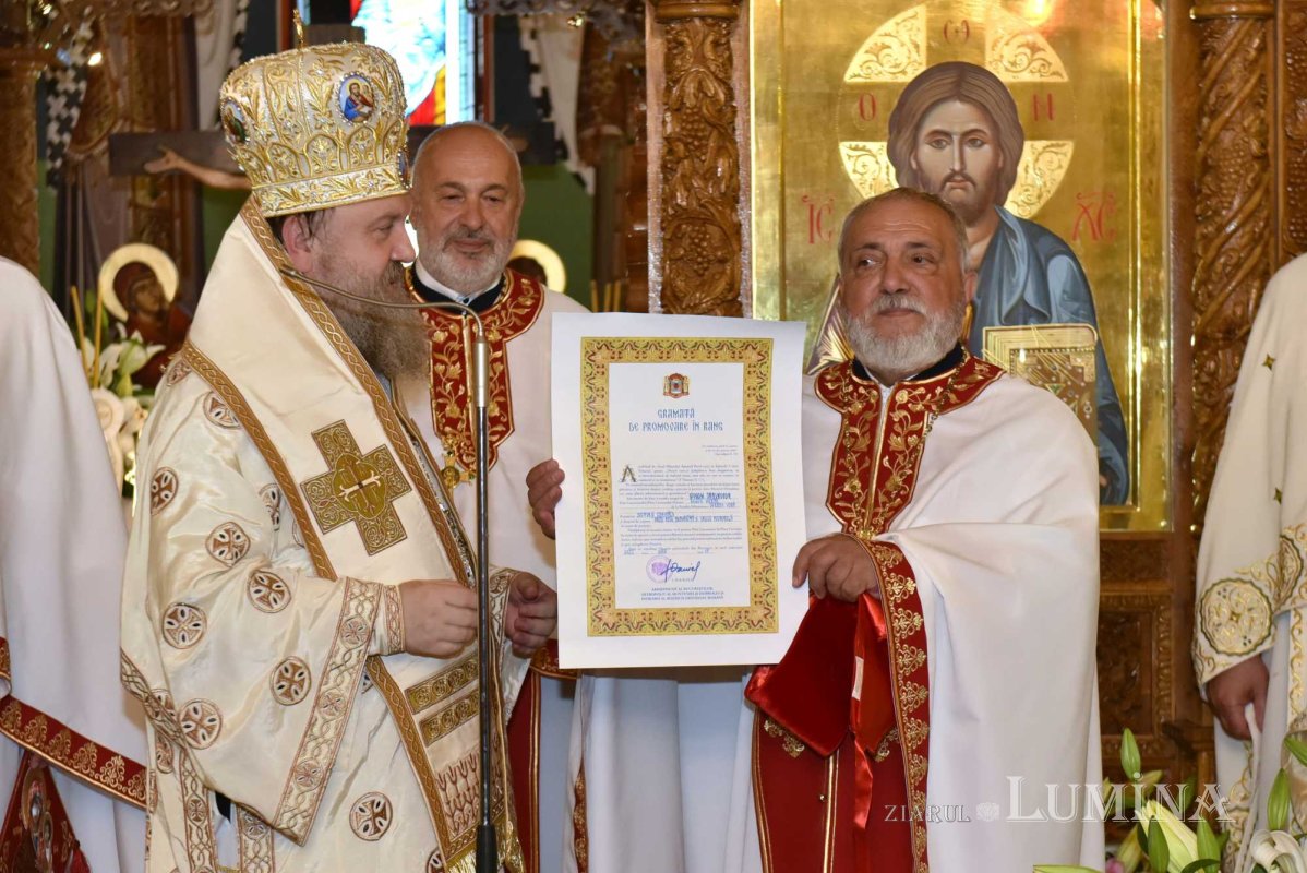 Binecuvântare și înnoire la Parohia Șerban Vodă din Capitală 217891