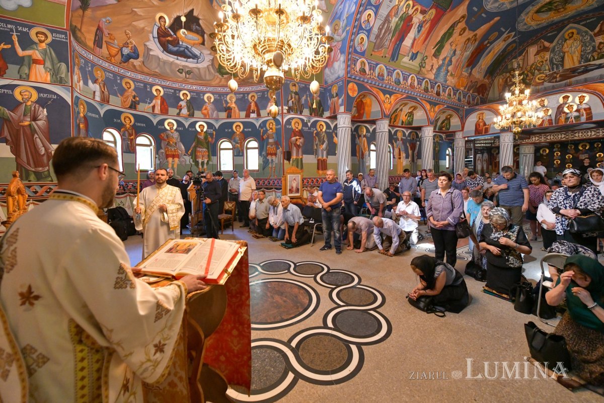 „Comuniunea sfinților, taina frumuseții Bisericii” 217784